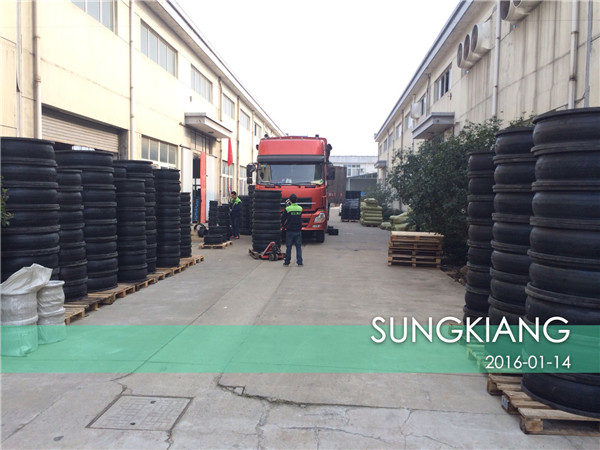 Shanghai Songjiang Group Custom-Designed DN1000 Flange Rubber Expansion Joint Ready for Shipment